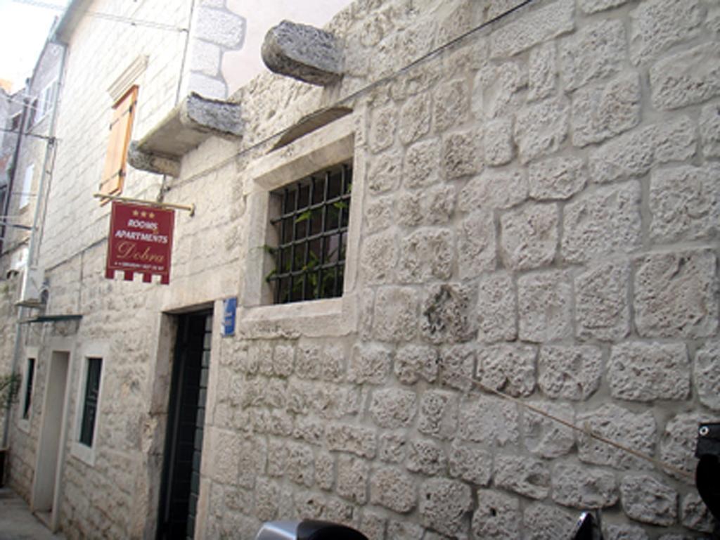 Dobra Apartments Trogir Exteriör bild